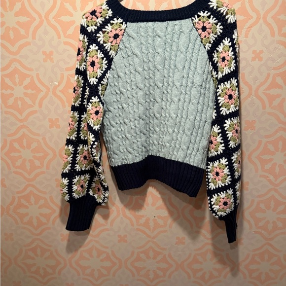 DAVI & DANI Cable Knit Pullover with Crochet Floral Sleeves - Light Blue & Navy - Picture 2 of 3